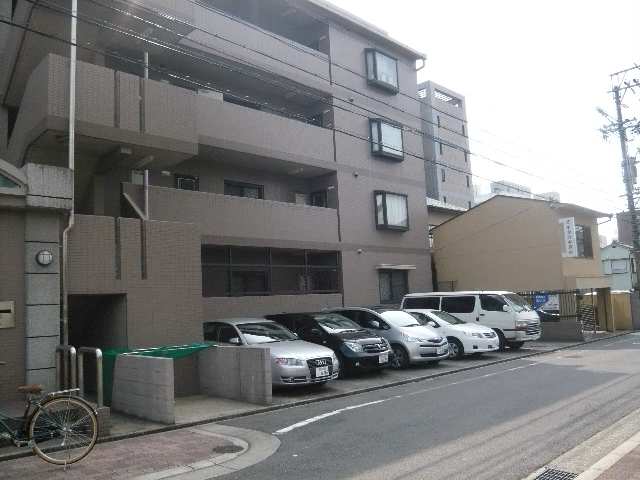 パークヒルズ東山 駐車場