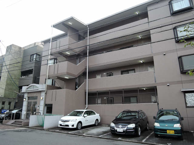 パークヒルズ東山 駐車場