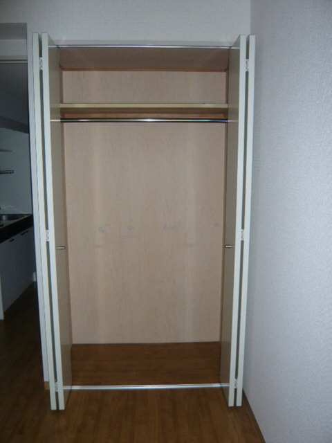 サンパーク今池Ⅱ 収納