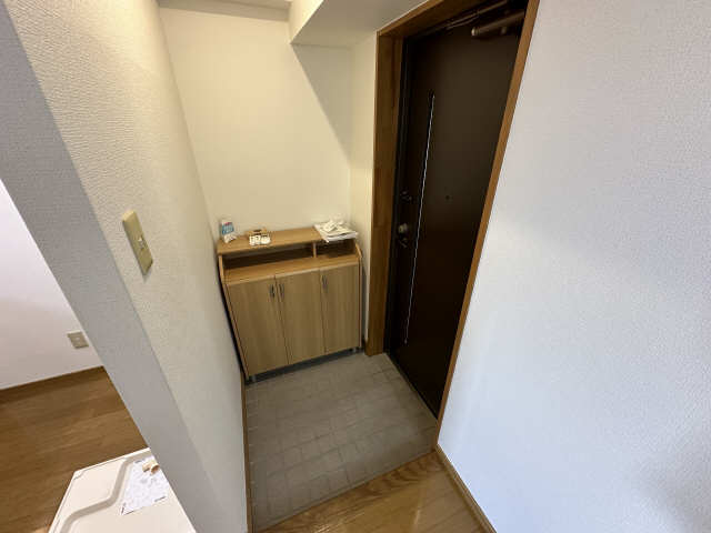 Ｖｉｖｒｅ三ツ葉 玄関