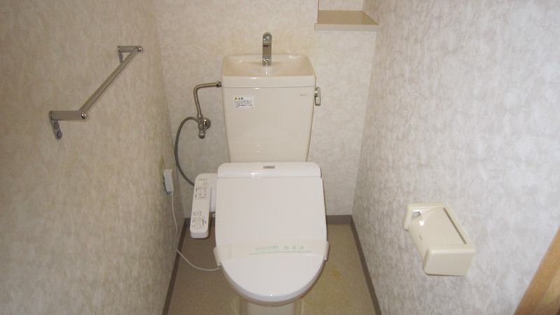 メランザーナISEKI 温水洗浄便座トイレ