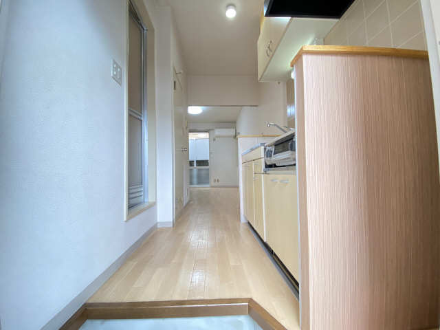 プチメゾン川原 玄関