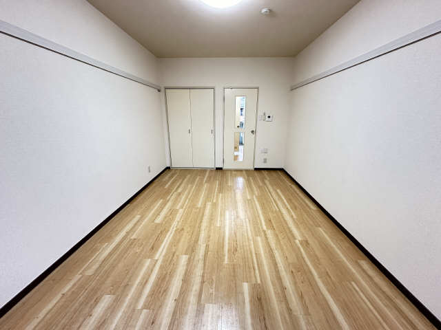 ステージ東山 リビング