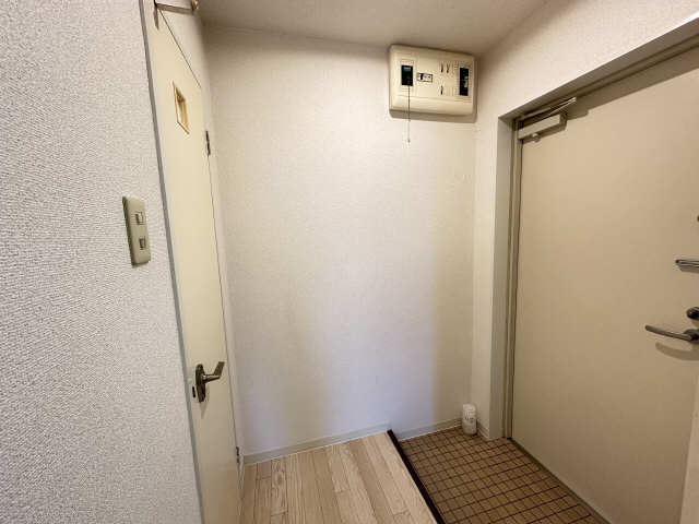 キャッスル桜山 玄関