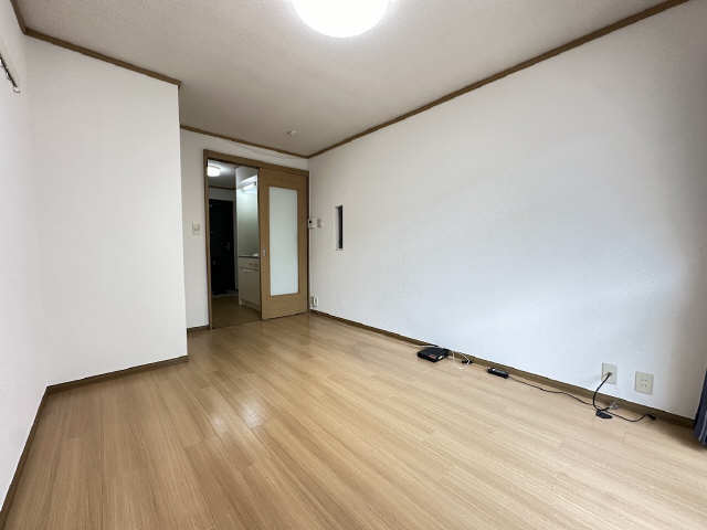 ノウブル前山 リビング