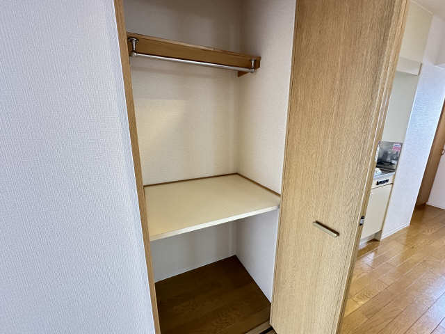 アヴェニューコート栗真Ｂ棟 収納