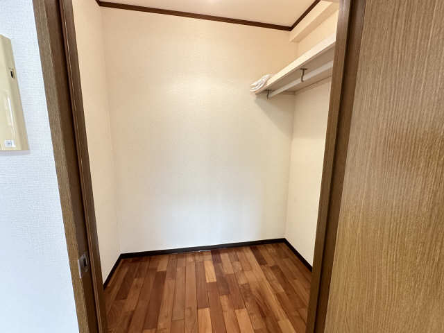Ｅｎａｍユーアイ 収納