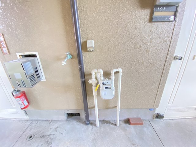 フォーブル早川Ａ棟 洗濯機置場