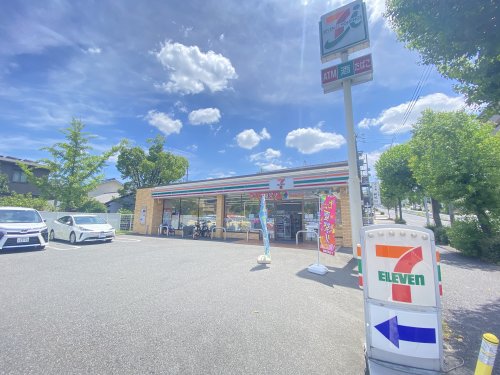 ＬＩＢＥＲＴＡ姫ヶ池 【コンビニエンスストア】セブンイレブン名古屋天満通店まで910ｍ