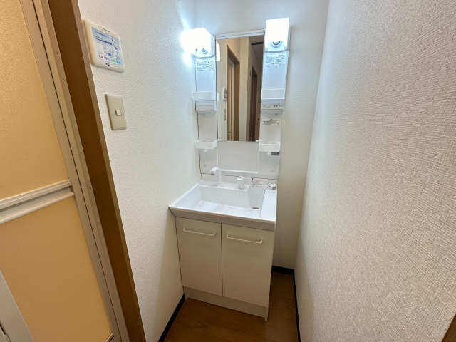 アヴェニューコート中野Ｃ棟 洗面所