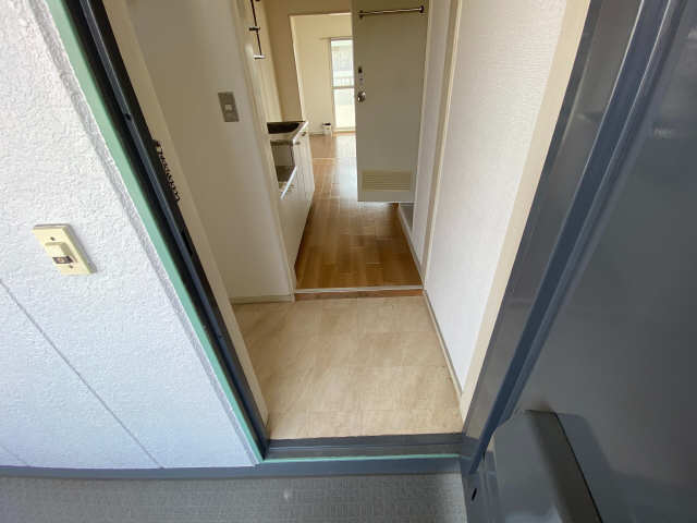 サンパレス塩釜口 玄関