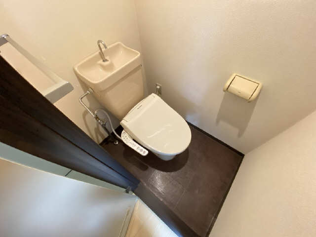 ハイツ弥生ケ岡 トイレ