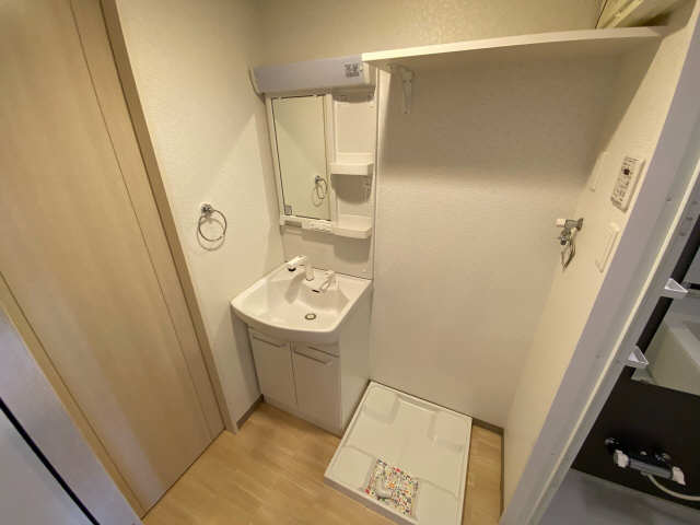 アランヴェール覚王山 洗面所