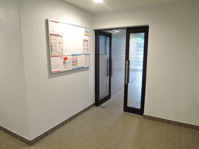 グレン清友Ⅰ エントランス