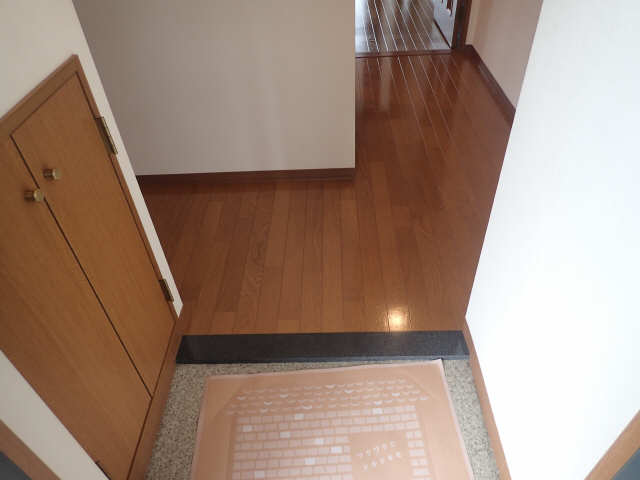 メルベーユＫＯＮＤＯ 玄関