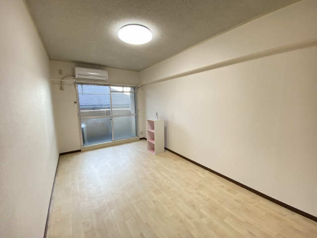 デンマークハイツ リビング