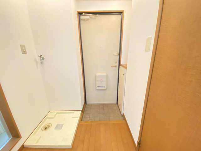 ピュア本山 玄関