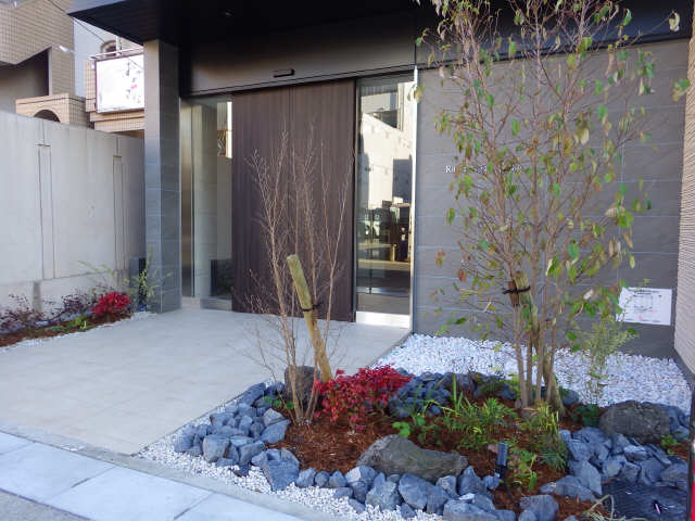  RADIANT FUJIGAOKA エントランス