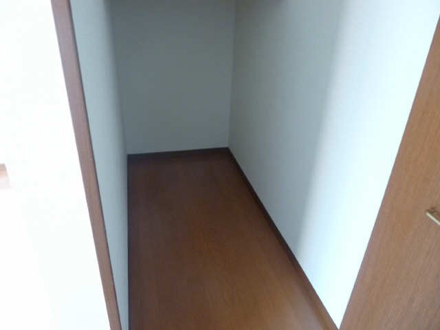 Ｃ’Ｓファミリア前山Ｃ棟 収納