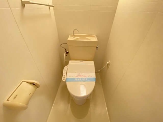 アヴェニューコート栗真Ｂ棟 トイレ