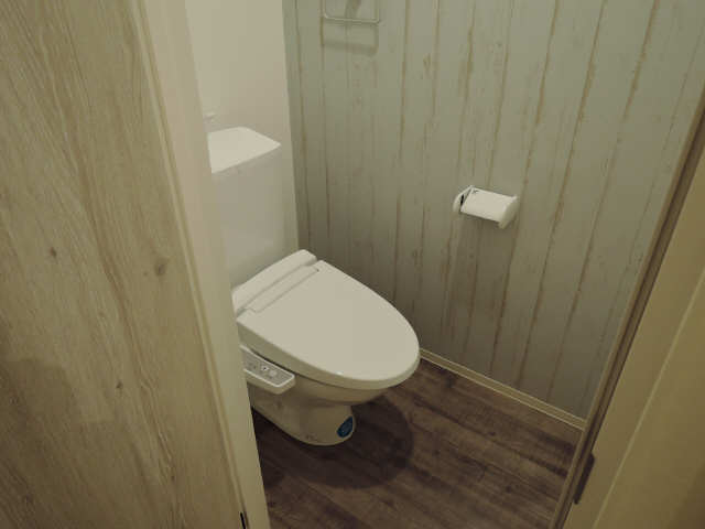 覚王山アパートメント トイレ