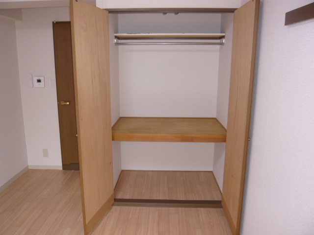 春里壱番館 収納