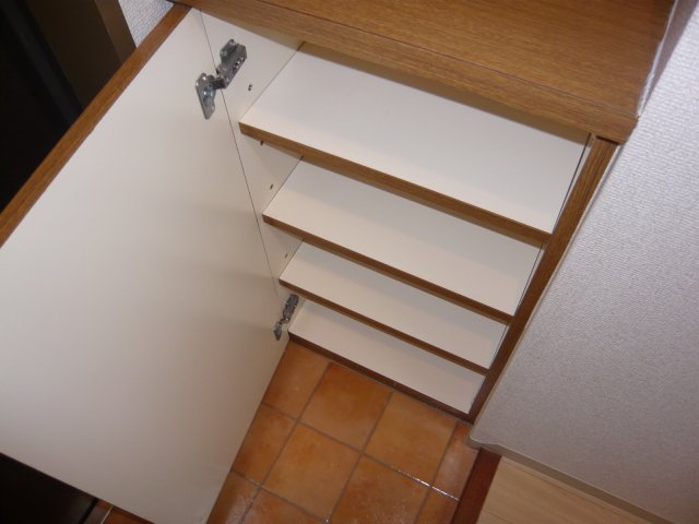 春里壱番館 収納