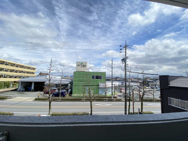 ＣＯＵＲＴ　ＥＡＳＴ 展望