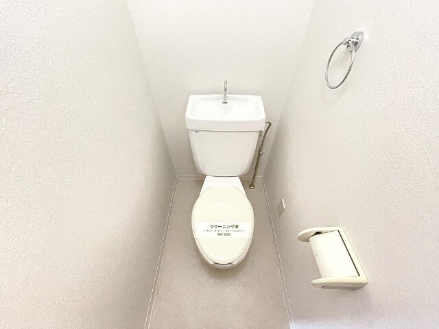 アヴァーンスＦ トイレ