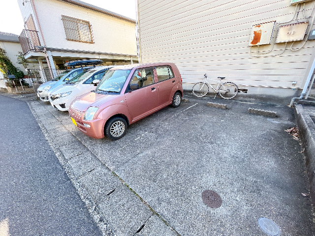 タウニーマイ 駐車場
