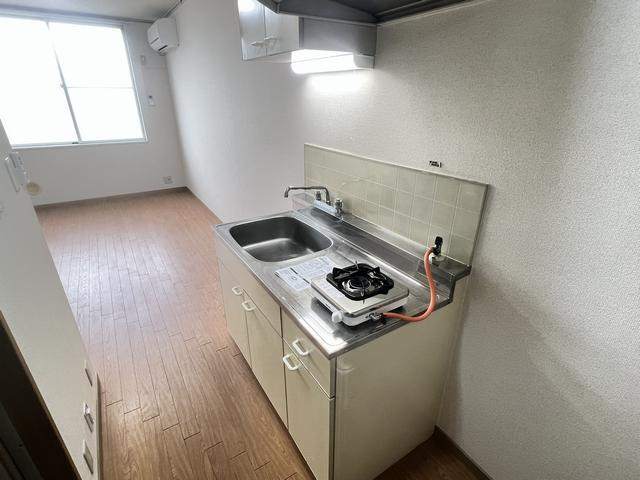 エステートピア浅井Ⅲ キッチン