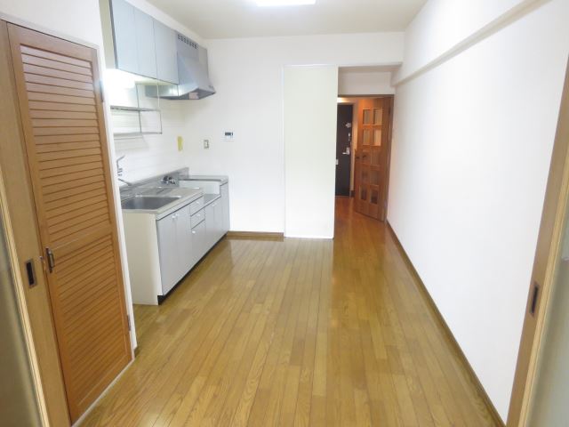 グロリアス本山 その他