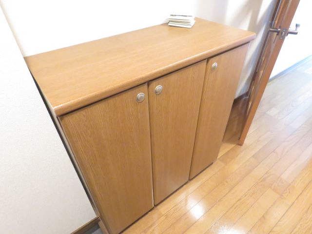 グロリアス本山 収納
