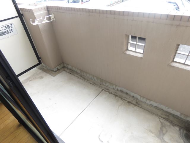 グロリアス本山 ベランダ