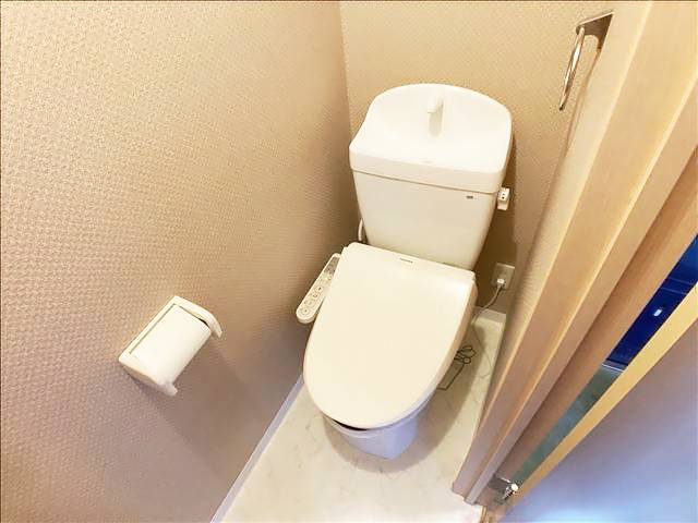 サンハイツ鶴羽 トイレ
