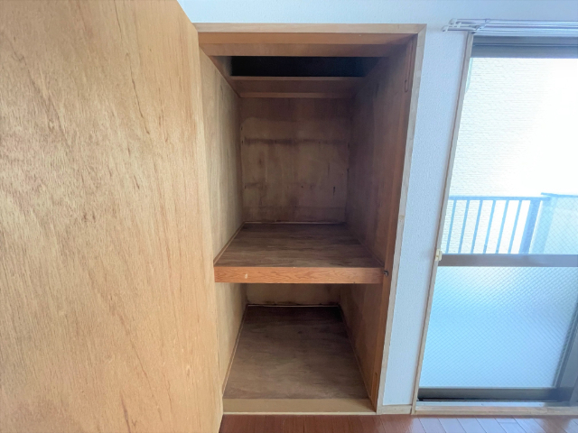 サンハイツ鶴羽 収納