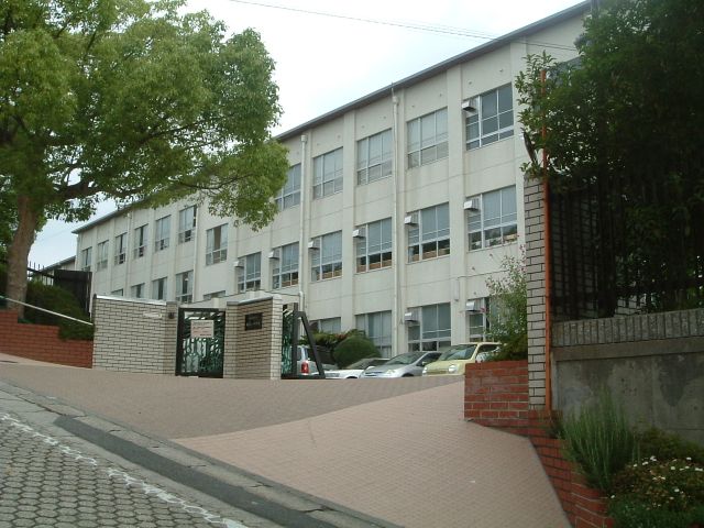 ルマン八事 市立御幸山中学校