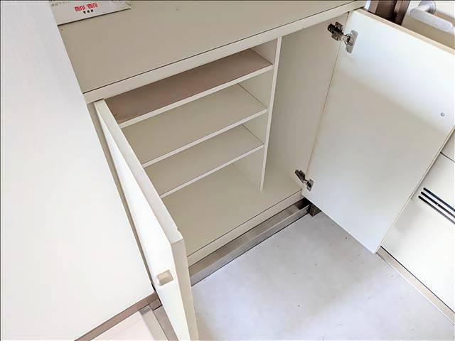 近藤ビル 玄関