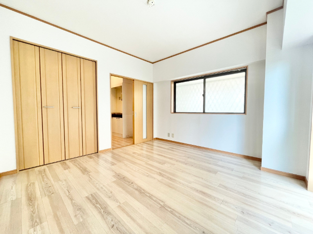 マウンテンマンション植田山 使いやすい７．６帖！