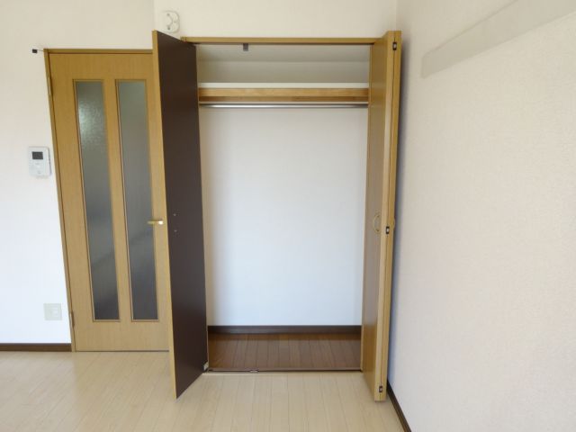 アイリス八事 収納