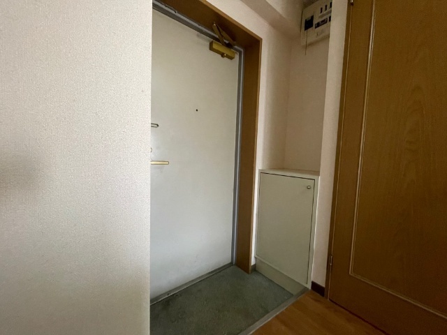 アイリス八事 玄関