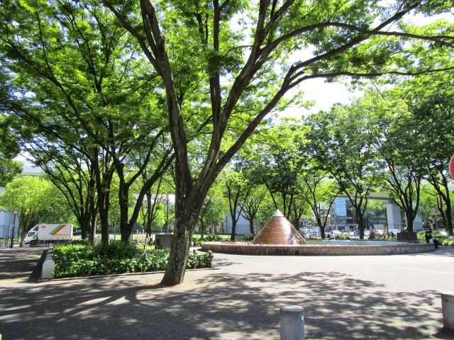 ジュネス・５・栄 公園
