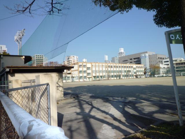 グラン・アベニュー鶴舞 市立白山中学校