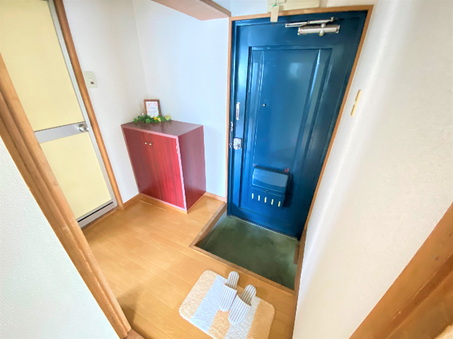 サンハイツ鶴羽 玄関