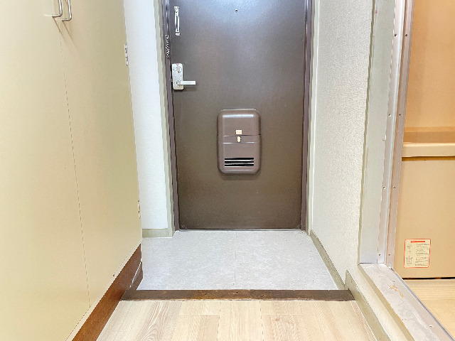 ハイネスト浜島 玄関