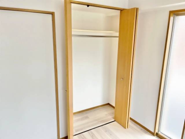 エタージュ 収納
