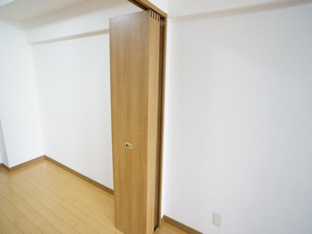 サンモール菊井 収納