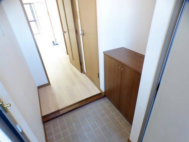 サンモール菊井 下駄箱