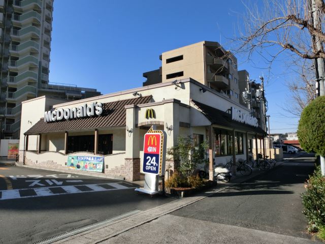 イーストアベニュー マクドナルド