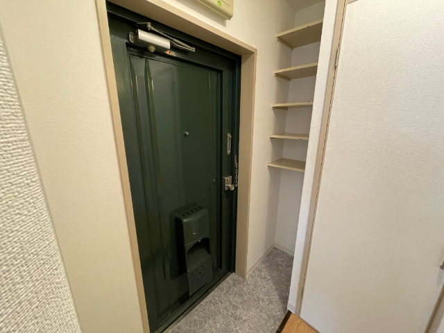 レジデンス本山 玄関